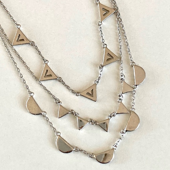 Stella & Dot Pavé Chevron Necklace - Silver - Picture 6 of 11